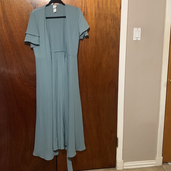 H&M long dress - Picture 2 of 6